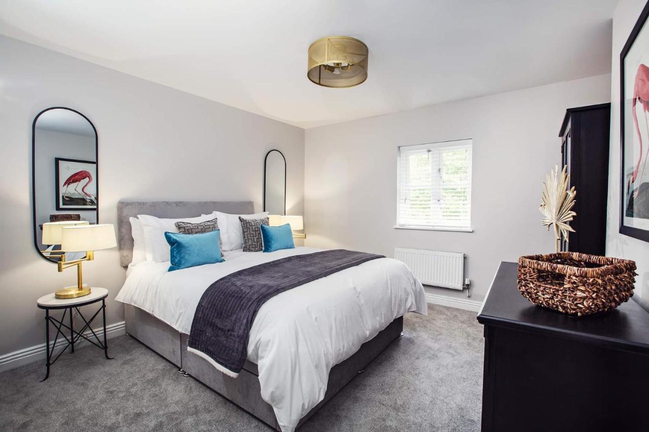 Beautiful 4-Bed Home, Hot Tub & Stunning Views - Abergavenny ภายนอก รูปภาพ